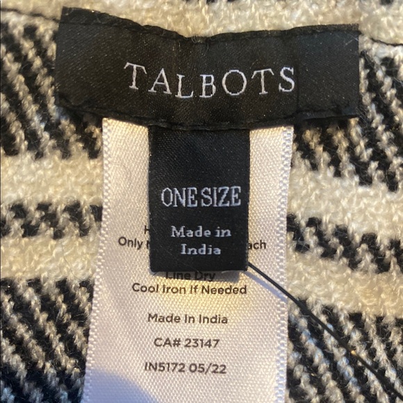 Talbots Black and White Scarf with Fringe - Picture 7 of 10